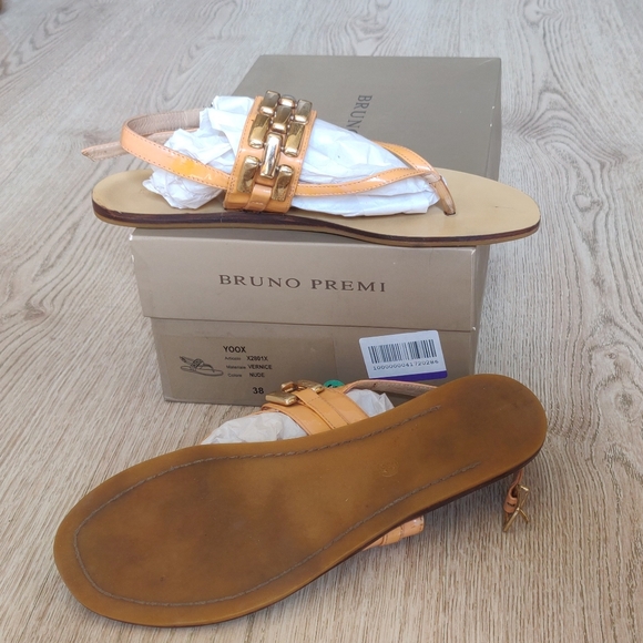 Bruno Premi Italian Sandal, Metal decoration - Picture 3 of 3